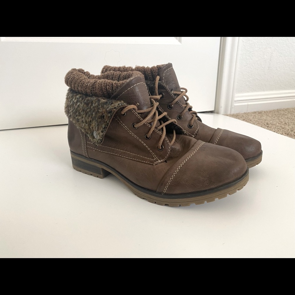 Women’s Size 10 ankle boots